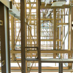 Windradgerüst im Landschaftspark