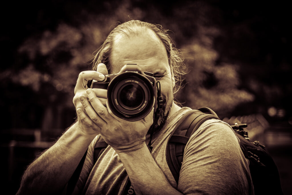 Christian Baumert mit seinem Arbeitsgeräte 